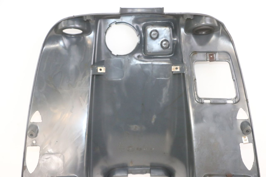 photo de TAPA FRONTAL INTERIOR PIAGGIO SUPER LX 125 (2000 - 2003)