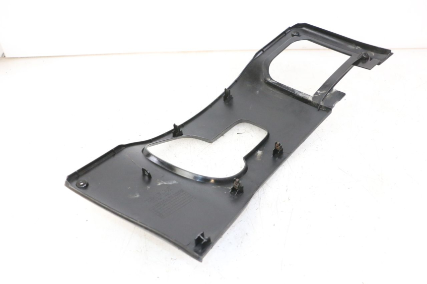 photo de TAPA FRONTAL SUPERIOR HONDA FES S-WING SWING 125 (2007 - 2015)