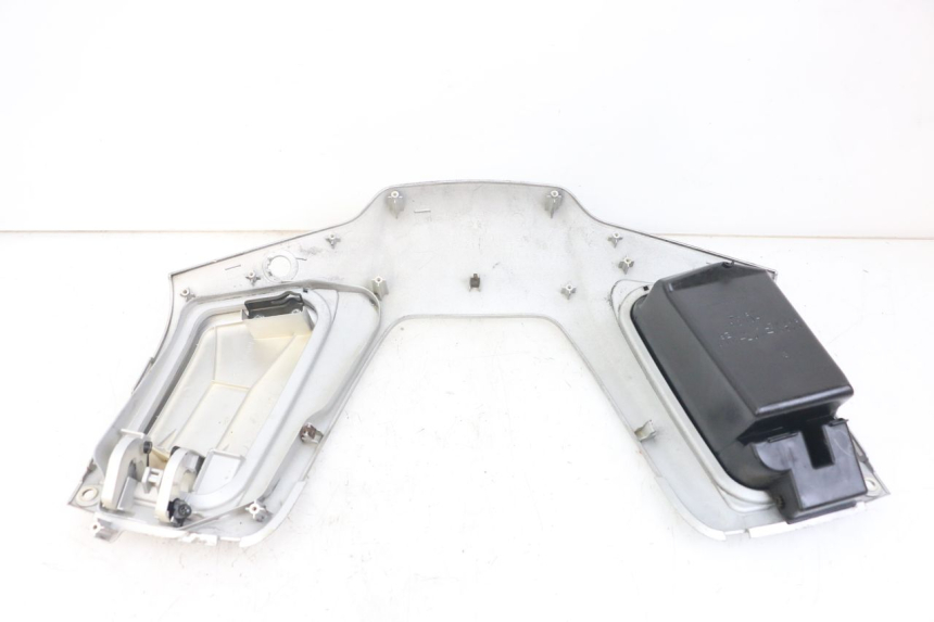 photo de TAPA FRONTAL SUPERIOR HONDA FJS SILVERWING SILVER WING 600 (2001 - 2010)