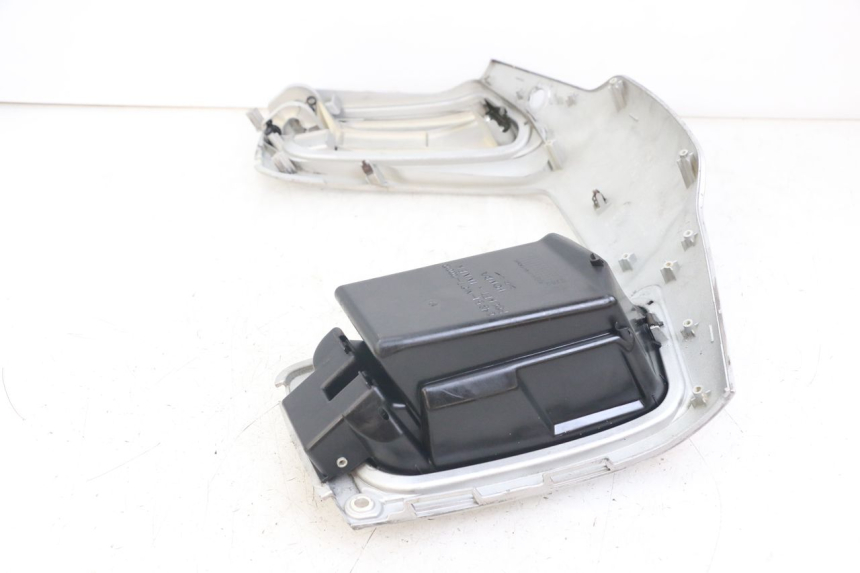 photo de TAPA FRONTAL SUPERIOR HONDA FJS SILVERWING SILVER WING 600 (2001 - 2010)