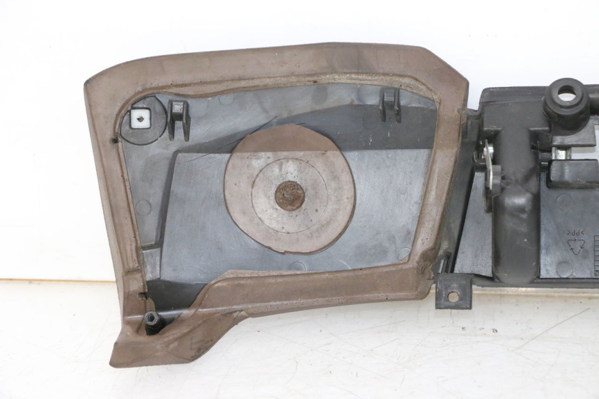 photo de PANEL INTERIOR SUPERIOR PIAGGIO MP3 500 (2014 - 2016)