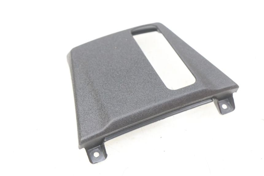 photo de PANEL INTERIOR SUPERIOR PIAGGIO MP3 500 (2014 - 2016)
