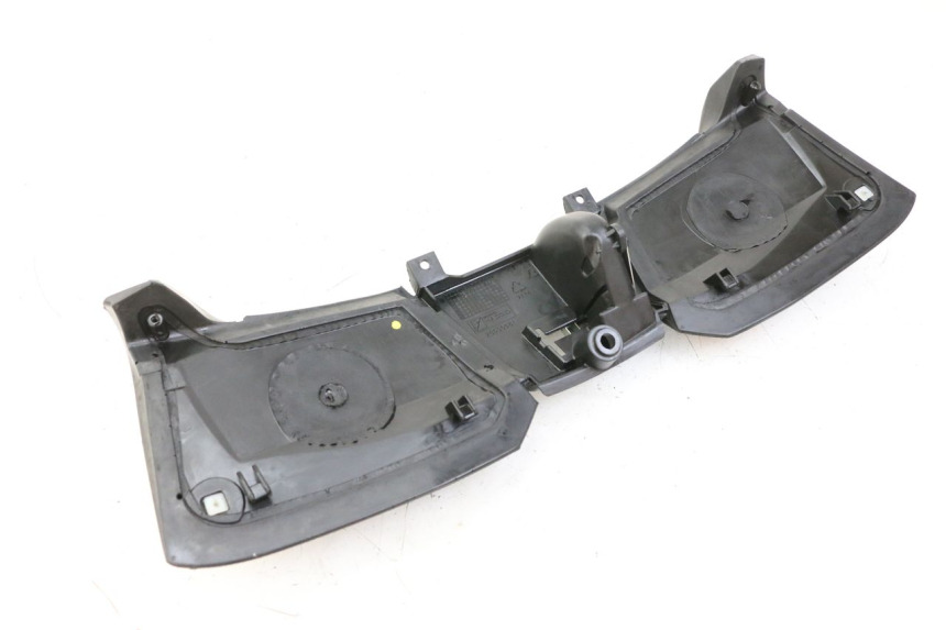 photo de PANEL INTERIOR SUPERIOR PIAGGIO MP3 500 (2014 - 2016)