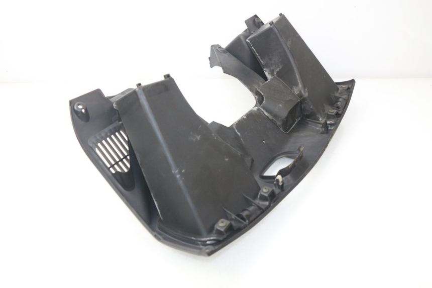 photo de TAPA FRONTAL SUPERIOR SUZUKI BURGMAN 650 (2002 - 2004)