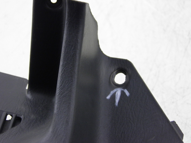 photo de TAPA FRONTAL SUPERIOR SUZUKI BURGMAN EXECUTIVE 650 (2008 - 2010)
