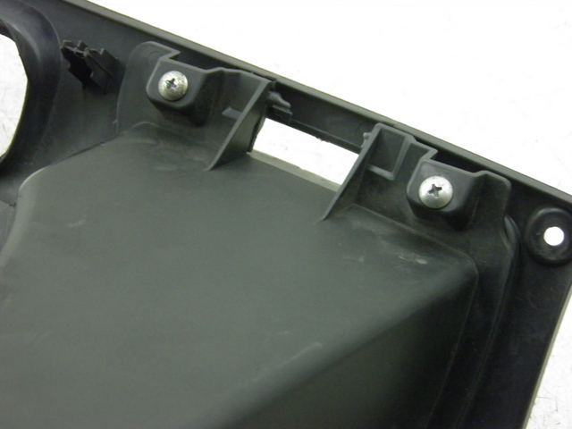 photo de TAPA FRONTAL SUPERIOR SUZUKI BURGMAN EXECUTIVE 650 (2008 - 2010)