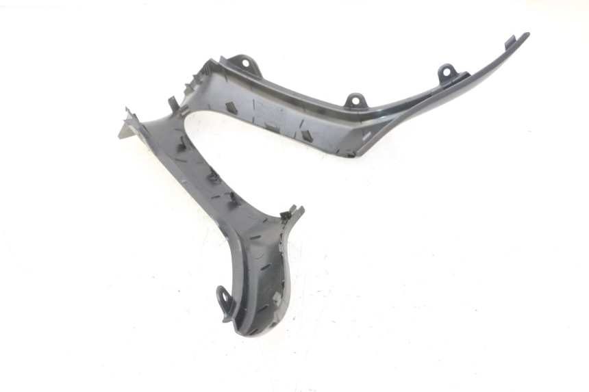 photo de TAPA FRONTAL SUPERIOR YAMAHA XMAX X-MAX 125 (2021 - 2025)