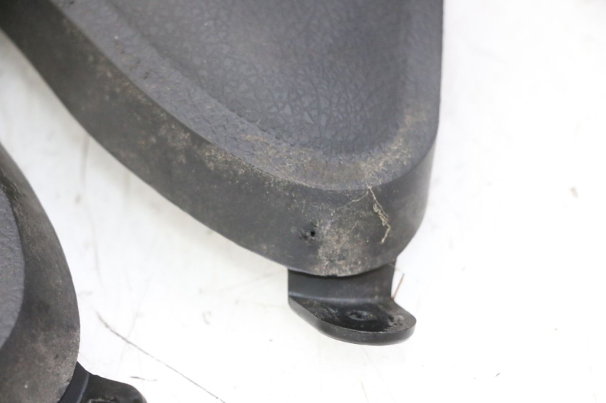 photo de TAPA FRONTAL SUPERIOR YAMAHA X-MAX XMAX 125 (2010 - 2014)