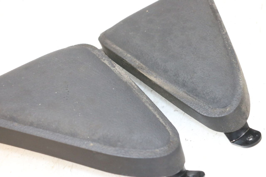 photo de TAPA FRONTAL SUPERIOR YAMAHA X-MAX XMAX 125 (2010 - 2013) - Detalle de la pieza