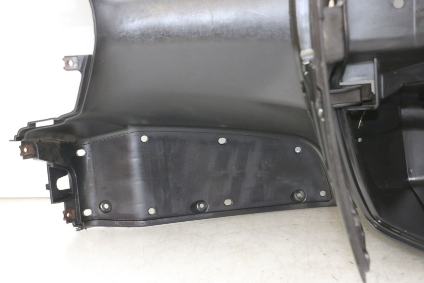 photo de PANEL INTERIOR SUZUKI BURGMAN 125 (2007 - 2014)