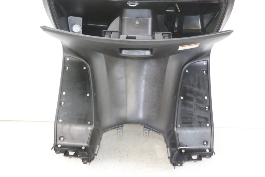 photo de TAPA FRONTAL INTERIOR SUZUKI BURGMAN 125 (2018 - 2021)