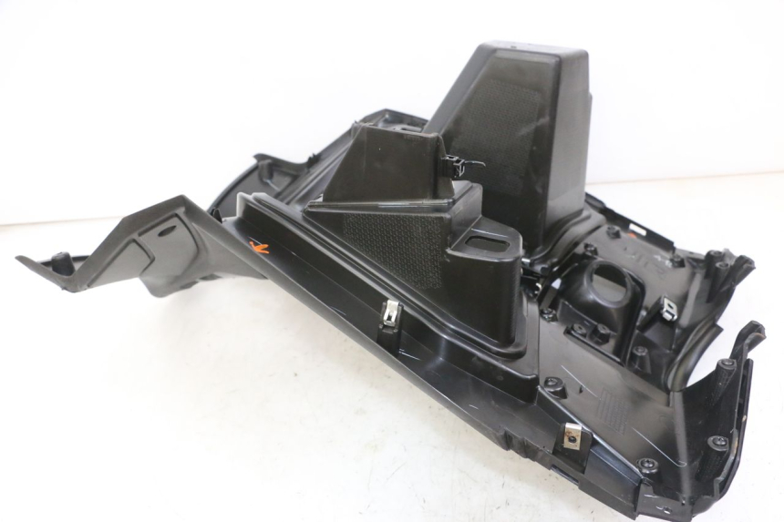 photo de PANEL INTERIOR APRILIA SXR 50 (2021 - 2023)