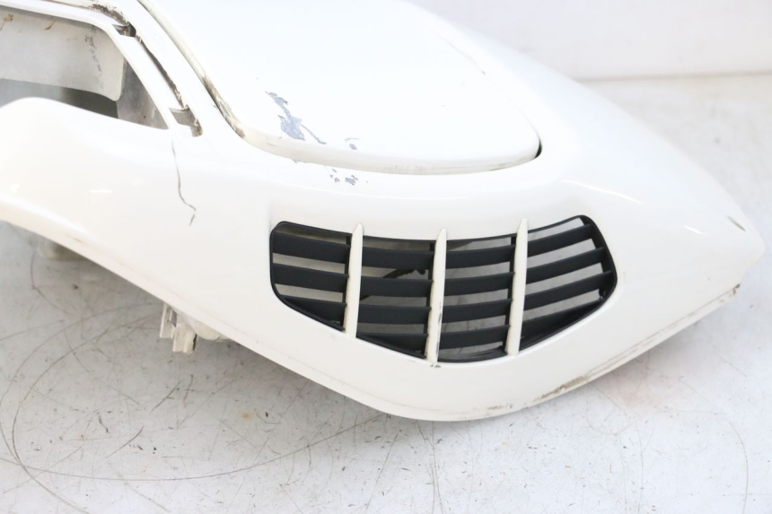 photo de TAPA FRONTAL INTERIOR PIAGGIO VESPA GTS SUPER IE 125 (2009 - 2016) - Otra perspectiva