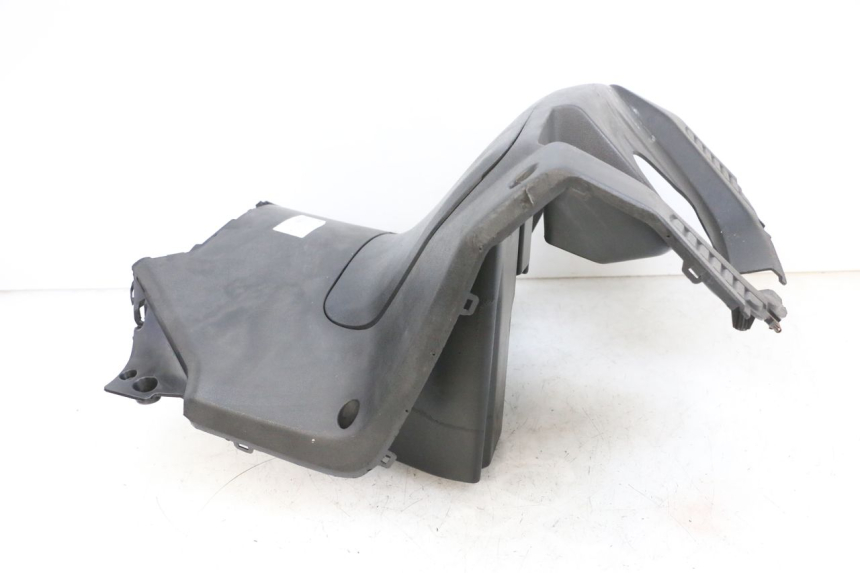 photo de PANEL INTERIOR YAMAHA XMAX X-MAX 125 (2006 - 2009) - Otra vista del artículo
