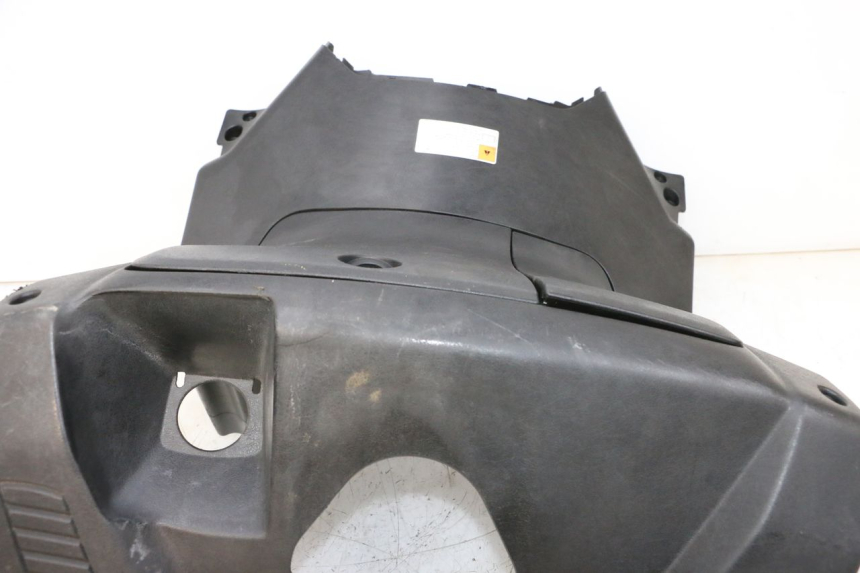 photo de PANEL INTERIOR YAMAHA XMAX X-MAX 125 (2006 - 2009) - Vista general del producto