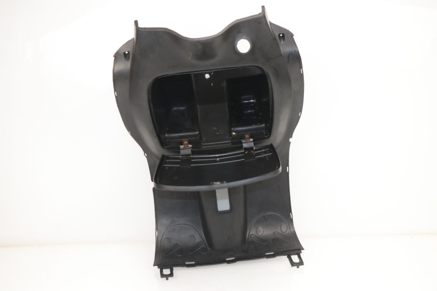 photo de TAPA FRONTAL INTERIOR YIYING YY T POWER MAX 125 (2006 - 2016)