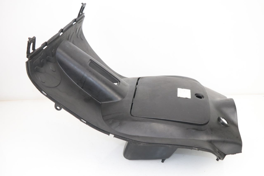 photo de TAPA FRONTAL INTERIOR YIYING YY T POWER MAX 125 (2006 - 2016)