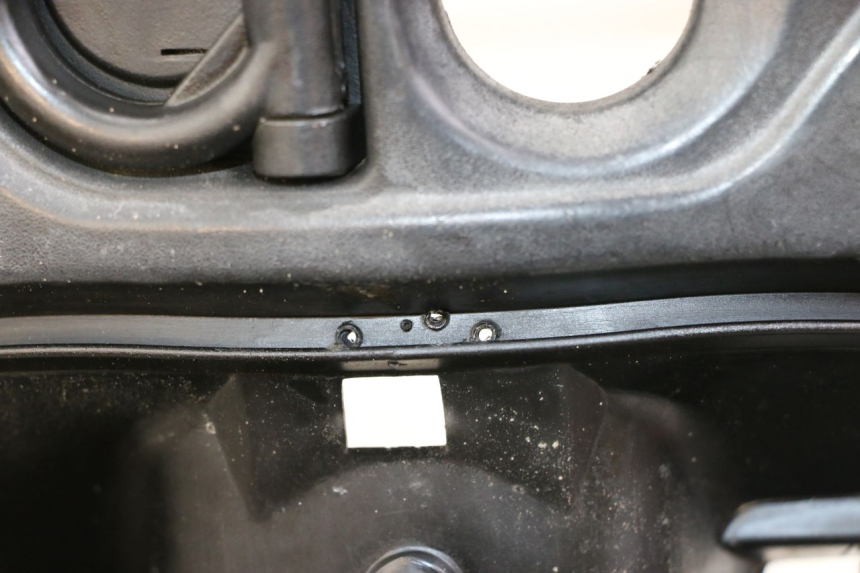 photo de PANEL INTERIOR PIAGGIO ZIP 4T 50 (2018 - 2020) - Recambio usado revisado