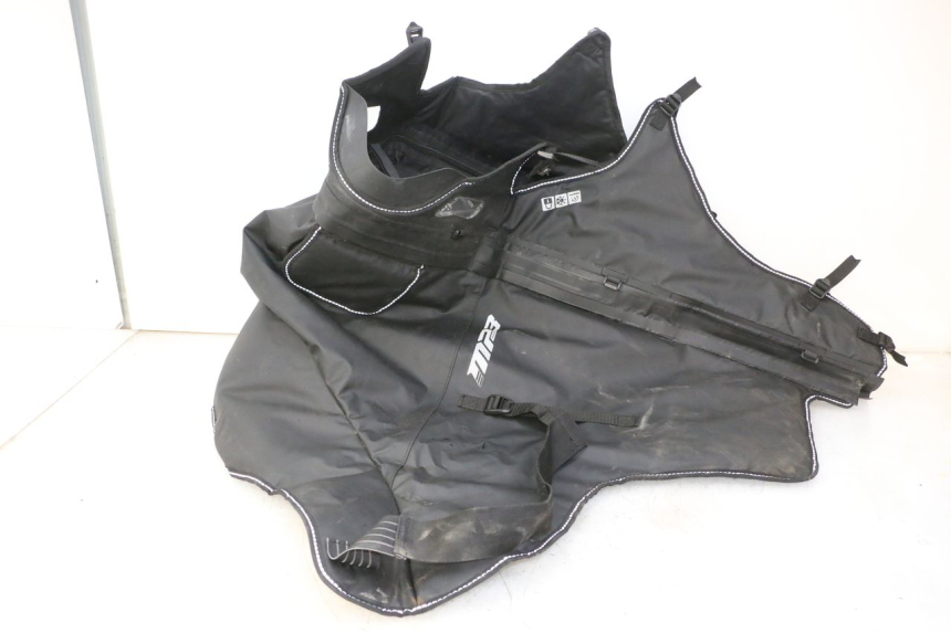 photo de CUBREPIERNAS PIAGGIO MP3 HPE 310 (2024 - 2025)