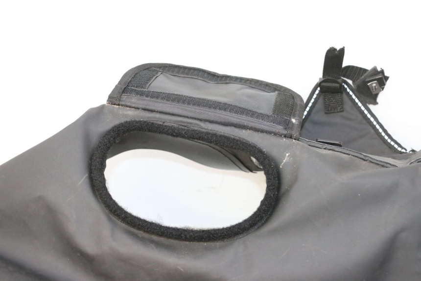 photo de CUBREPIERNAS PIAGGIO MP3 HPE 310 (2024 - 2025)