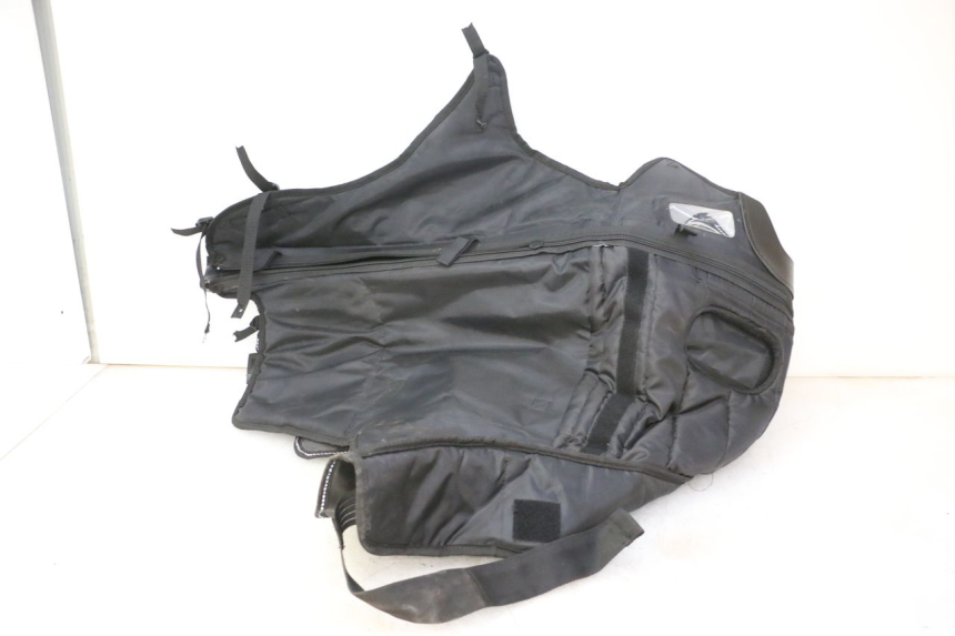 photo de CUBREPIERNAS PIAGGIO MP3 HPE 310 (2024 - 2025)