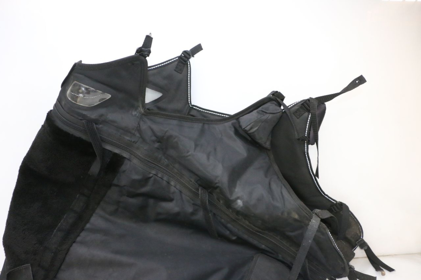 photo de CUBREPIERNAS PIAGGIO MP3 HPE 300 (2019 - 2026) - Recambio usado revisado