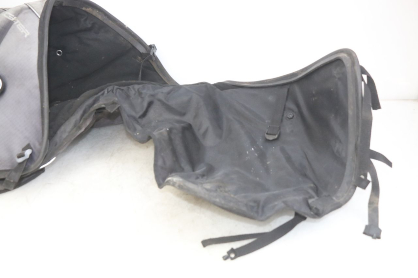 photo de PROTECTOR DE TABLERO SUZUKI BURGMAN 650 (2002 - 2004)