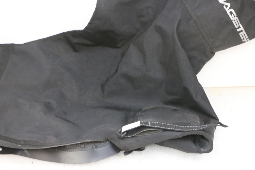 photo de CUBREPIERNAS PIAGGIO ZIP 4T 50 (2018 - 2020) - Recambio usado revisado