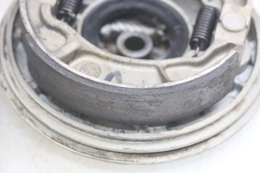 photo de TAMBOR DELANTERO HONDA SCV LEAD 100 (2003 - 2007)