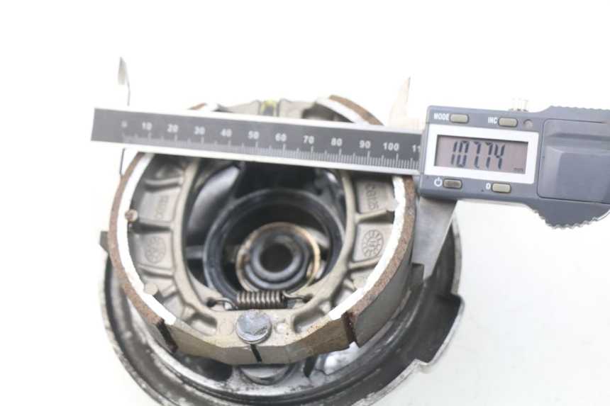 photo de FRENO TAMBOR DELANTERO VASTRO R-ONE 4T 50 (2014 - 2022)