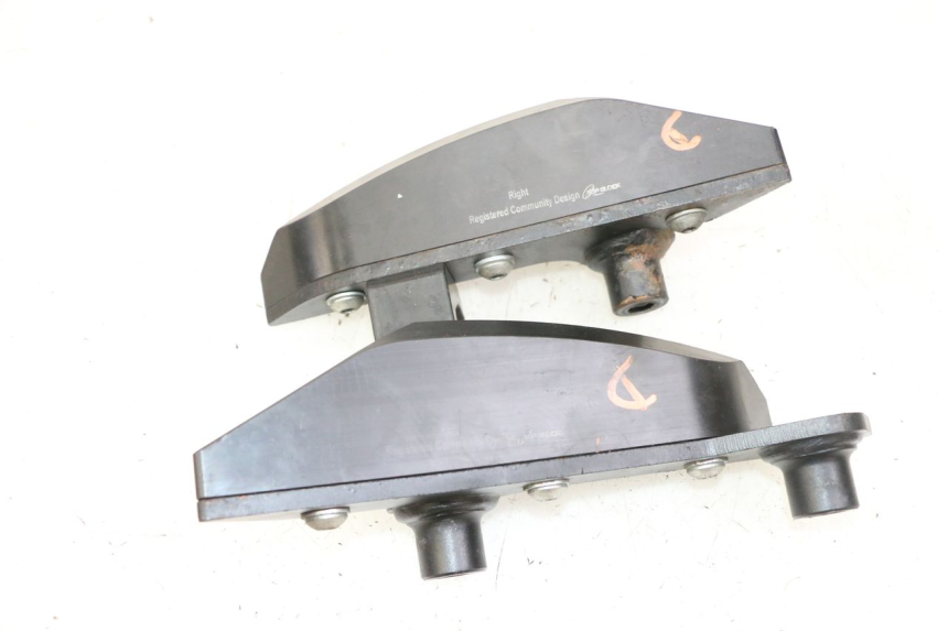 photo de PROTECTORES MOTORE SUZUKI GSR 750 (2011 - 2017)