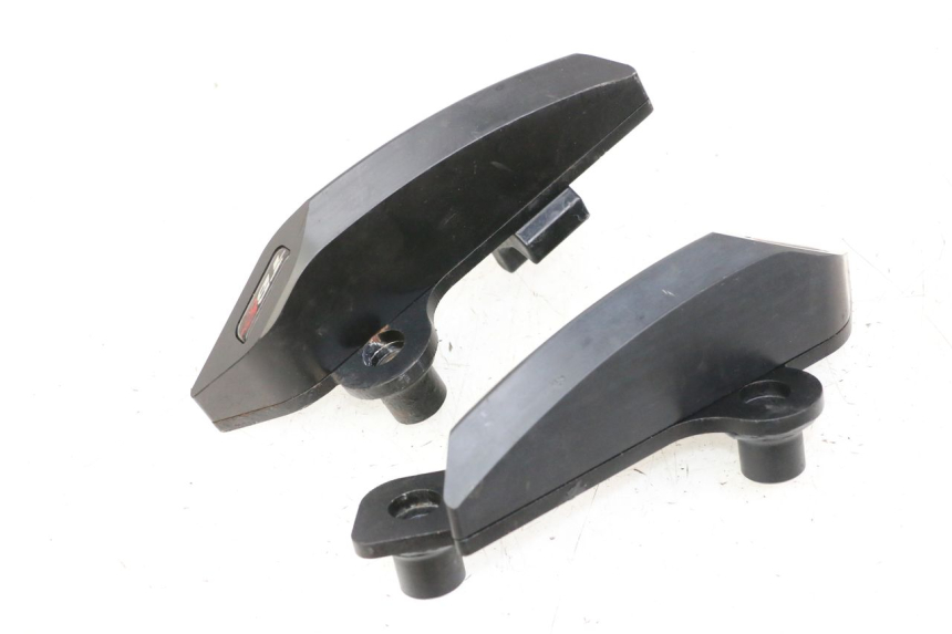 photo de PROTECTORES MOTORE SUZUKI GSR 750 (2011 - 2017)