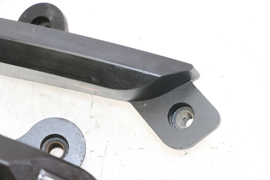 photo de PROTECTORES MOTORE SUZUKI GSR 750 (2011 - 2017)
