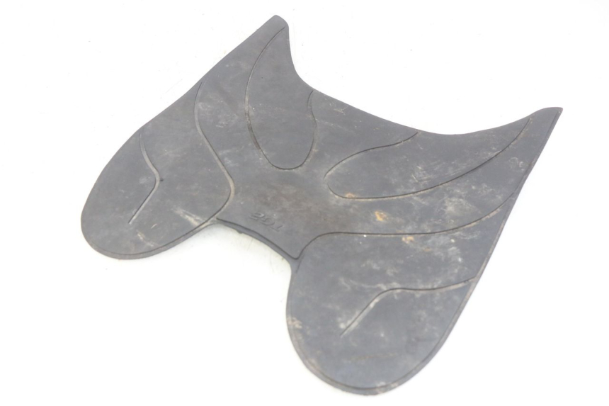 photo de ALFOMBRA DE PASO TGB CITY 2 50 (2009 - 2013)