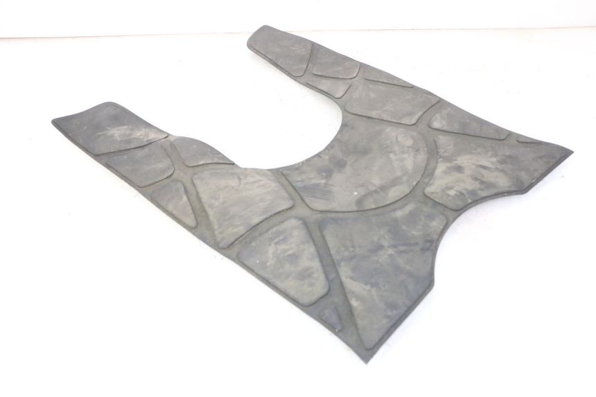 photo de TAPA REPOSAPIES GOMMA KYMCO GRAND DINK 125 (2008 - 2014)