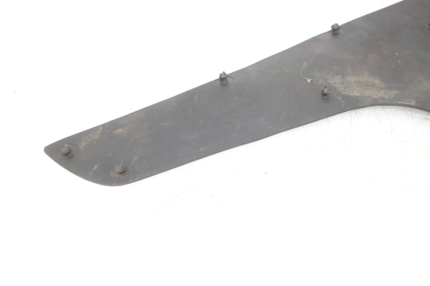 photo de TAPA REPOSAPIES GOMMA KYMCO GRAND DINK 125 (2002 - 2007)