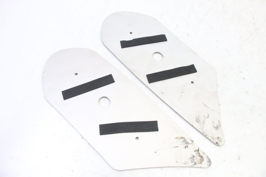 photo de ALFOMBRA PARA PISOS PEUGEOT KISBEE 4T 50 (2018 - 2022)