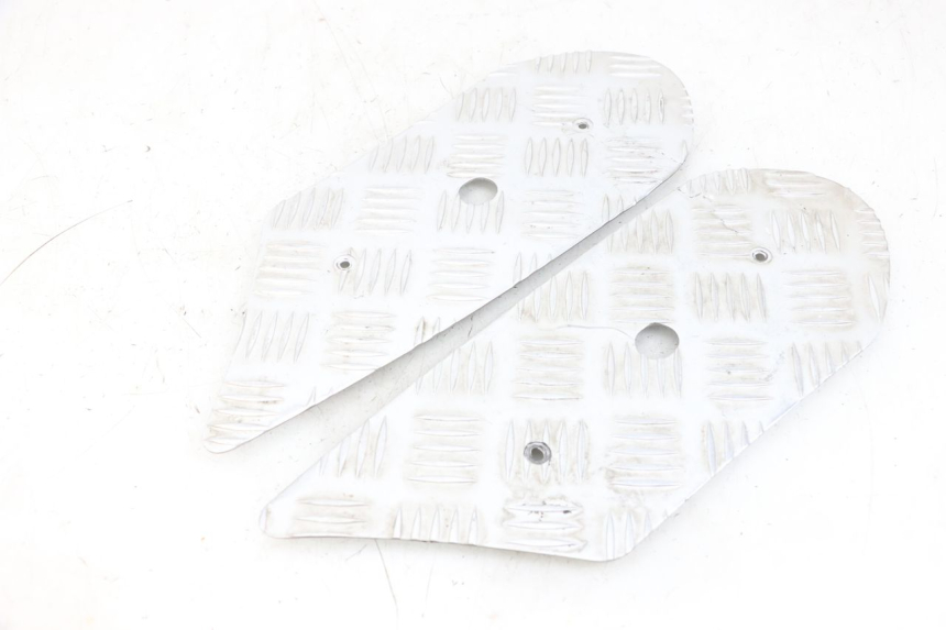 photo de ALFOMBRA PARA PISOS PEUGEOT KISBEE 4T 50 (2018 - 2022) - Vista principal