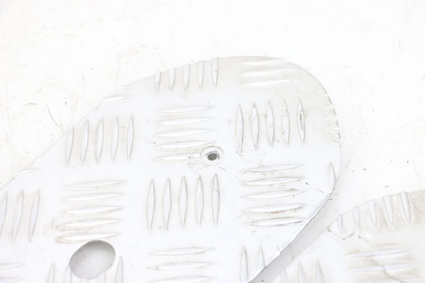 photo de ALFOMBRA PARA PISOS PEUGEOT KISBEE 4T 50 (2018 - 2022) - Vista general del producto