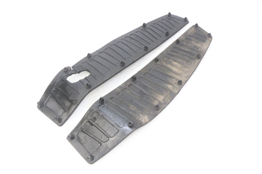 photo de ALFOMBRA DE PASO PIAGGIO MP3 500 (2014 - 2016)