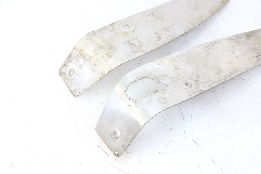 photo de TAPA REPOSAPIES GOMMA PIAGGIO MP3 500 (2011 - 2015)