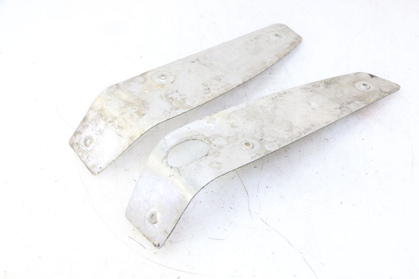 photo de TAPA REPOSAPIES GOMMA PIAGGIO MP3 500 (2011 - 2015)