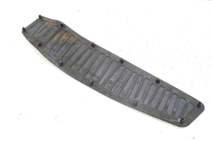 photo de ALFOMBRA DE PASO PIAGGIO MP3 RL 250 (2007 - 2010)