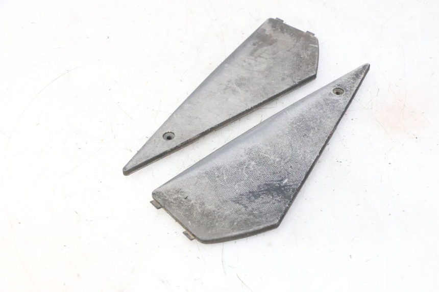 photo de ALFOMBRA DE PASO PIAGGIO NEW TYPHOON 50 (2010 - 2017)