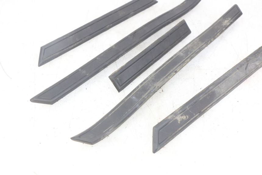 photo de ALFOMBRA PARA PISOS PEUGEOT DJANGO 4T 50 (2014 - 2019)