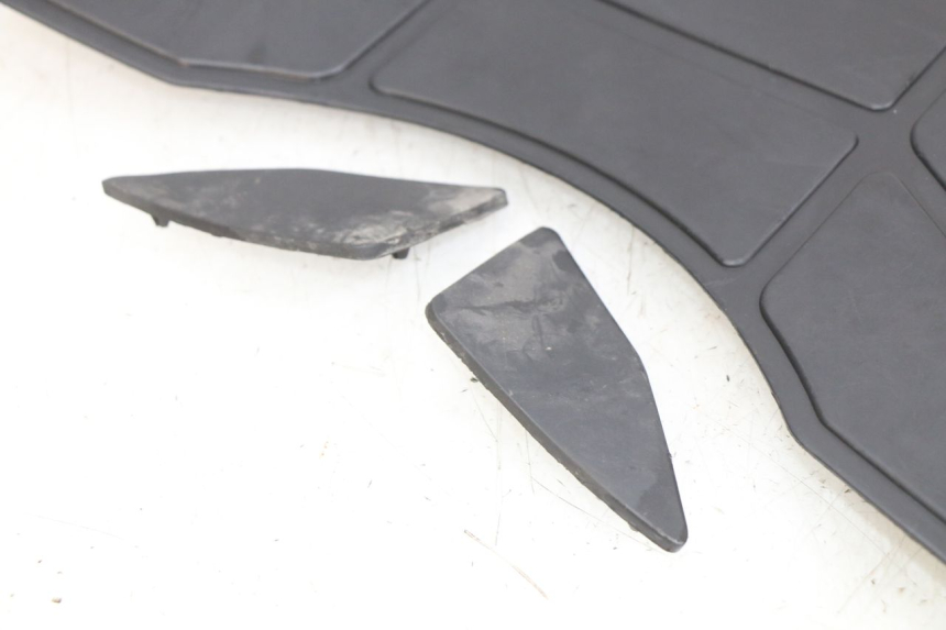 photo de ALFOMBRA DE PASO PEUGEOT SV 125 (1991 - 1994)