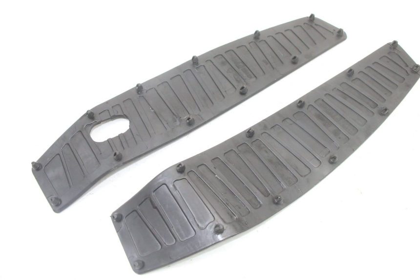 photo de ALFOMBRA DE PASO PIAGGIO MP3 500 (2014 - 2016)