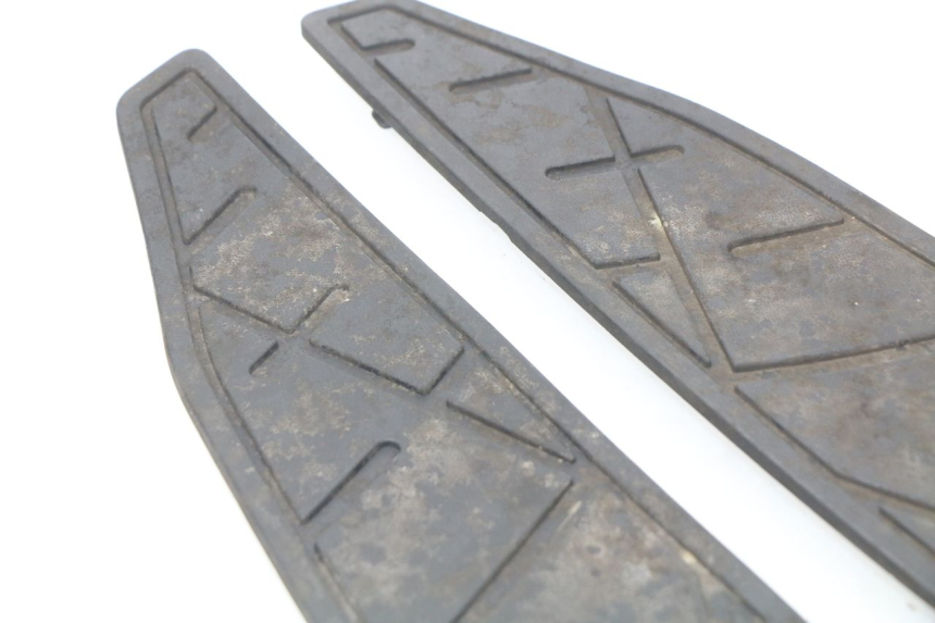 photo de TAPA REPOSAPIES GOMMA KYMCO X-CITING XCITING 400 (2014 - 2018)