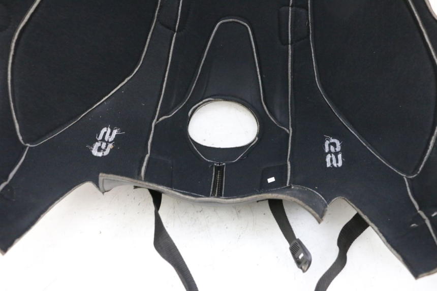 photo de CUBRE DEPOSITOS BMW R GS 1250 (2021 - 2024) - Otra perspectiva