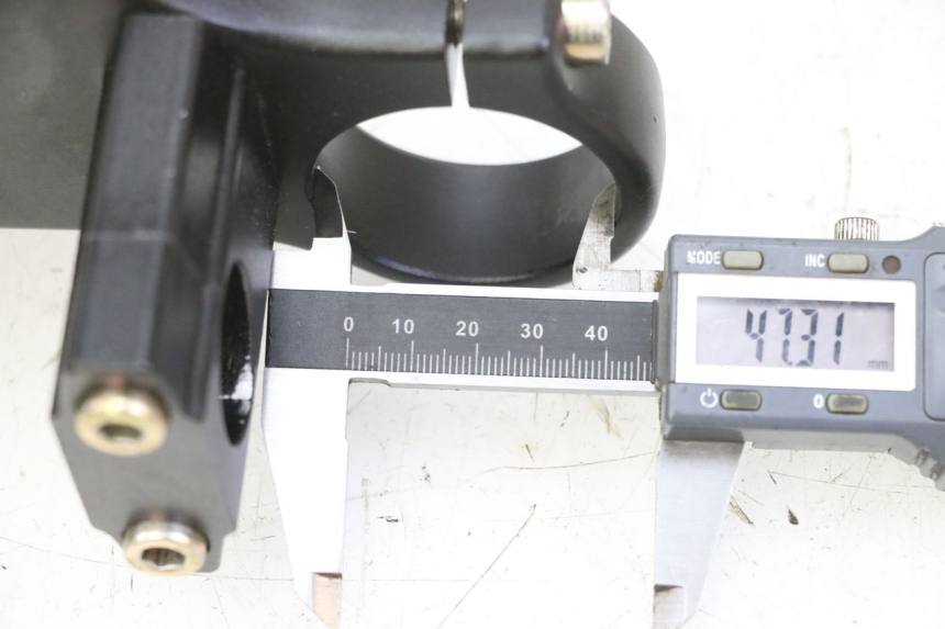 photo de HORQUILLA APOLLO RFZ 125